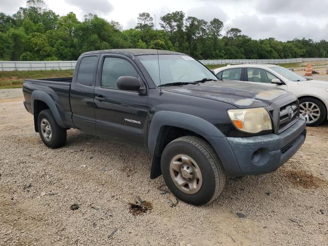 5TETU4GN3AZ679225 - 2010 TOYOTA TACOMA PRERUNNER ACCESS CAB BLACK photo 4