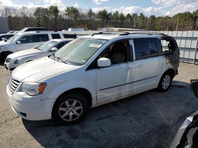 2010 CHRYSLER TOWN & COU TOURING, 