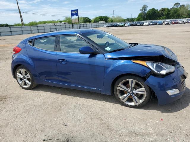 KMHTC6ADXHU320189 - 2017 HYUNDAI VELOSTER BLUE photo 4