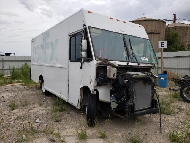 4UZAAPCPX4CN01089 - 2004 FREIGHTLINER M M LINE WALK-IN VAN WHITE photo 1