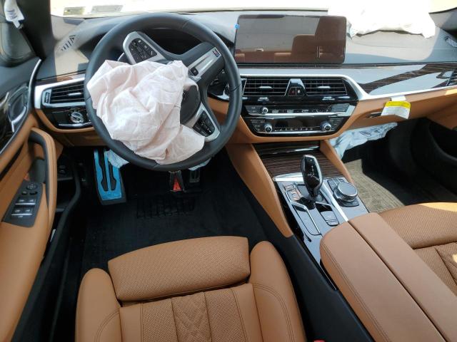 WBA73BJ00PWY00558 - 2023 BMW 540 XI WHITE photo 8