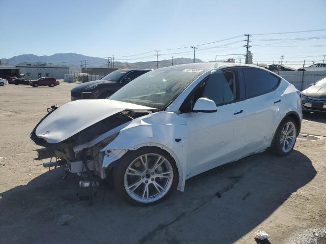 7SAYGDEE9NF402511 - 2022 TESLA MODEL Y WHITE photo 1