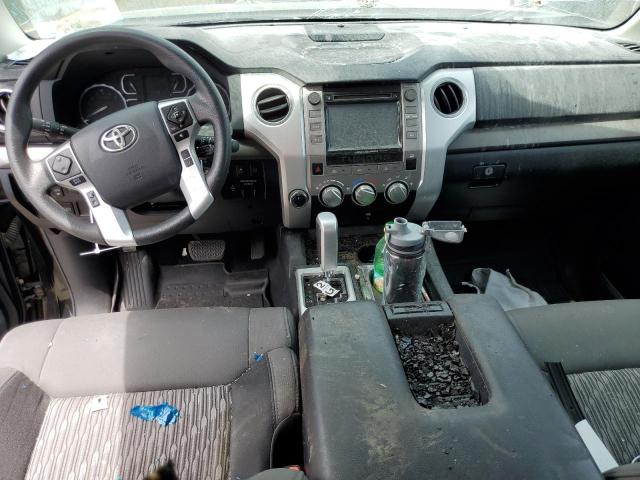 5TFUY5F15JX686990 - 2018 TOYOTA TUNDRA DOUBLE CAB SR/SR5 BLACK photo 8
