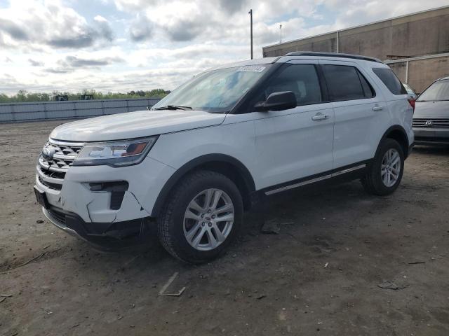 1FM5K8DH9KGB03552 - 2019 FORD EXPLORER XLT WHITE photo 1