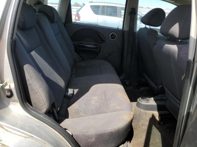 KL1TD66648B030660 - 2008 CHEVROLET AVEO BASE SILVER photo 10