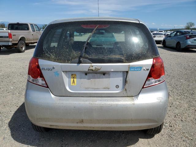 KL1TD66648B030660 - 2008 CHEVROLET AVEO BASE SILVER photo 6