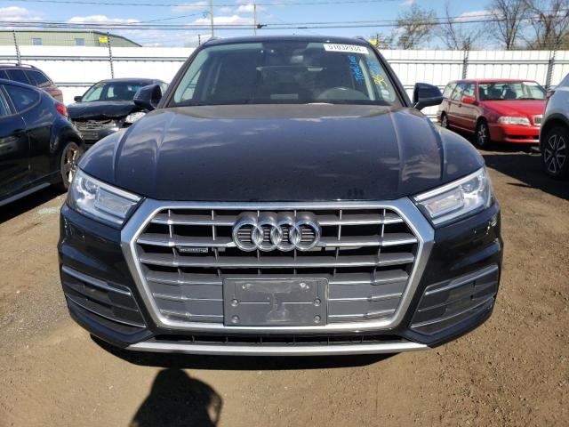 WA1ANAFY8J2139480 - 2018 AUDI Q5 PREMIUM BLACK photo 5