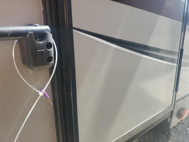 4YDT29224HK410467 - 2017 KEYSTONE PASSPORT GRAY photo 8