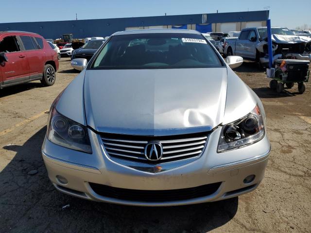 JH4KB16555C001953 - 2005 ACURA RL SILVER photo 5