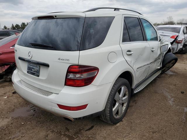 4JGBB8GB1BA632068 - 2011 MERCEDES-BENZ ML 350 4MATIC WHITE photo 3