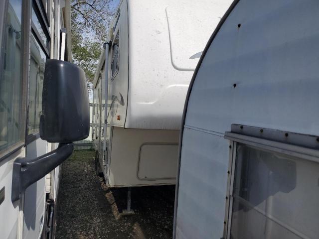 2002 KEYSTONE LAREDO, 