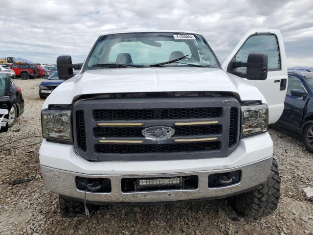 1FTSF21P97EB42925 - 2007 FORD F250 SUPER DUTY WHITE photo 5