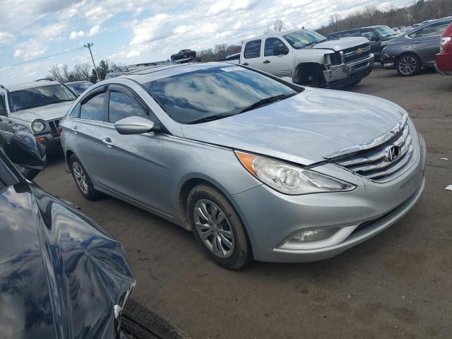 5NPEB4ACXCH499834 - 2012 HYUNDAI SONATA GLS SILVER photo 4