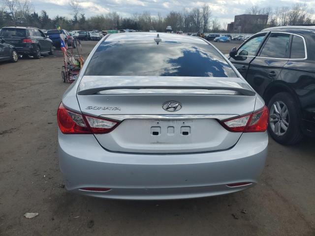 5NPEB4ACXCH499834 - 2012 HYUNDAI SONATA GLS SILVER photo 6