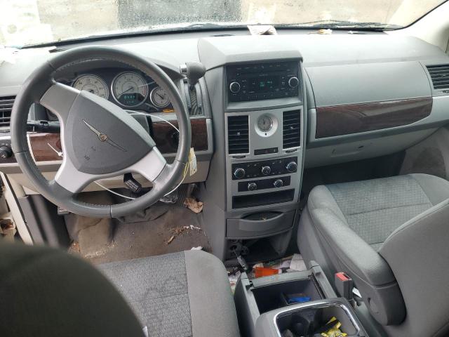 2A4RR5D15AR150331 - 2010 CHRYSLER TOWN & COU TOURING 白色 照片 8