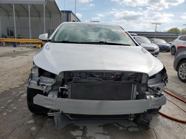 1G4GC5E33CF153572 - 2012 BUICK LACROSSE SILVER photo 5