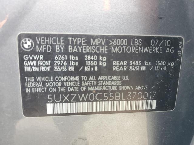 5UXZW0C55BL370017 - 2011 BMW X5 XDRIVE35D GRAY photo 12