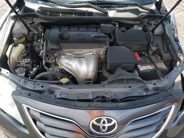 4T1BF3EK6BU768995 - 2011 TOYOTA CAMRY BASE GRAY photo 11