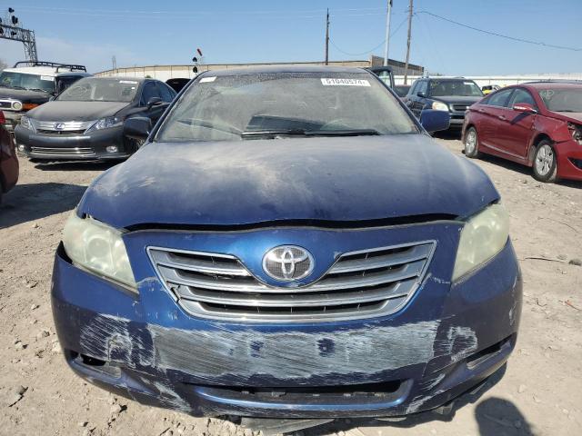 4T1BB46K28U054225 - 2008 TOYOTA CAMRY HYBRID BLUE photo 5