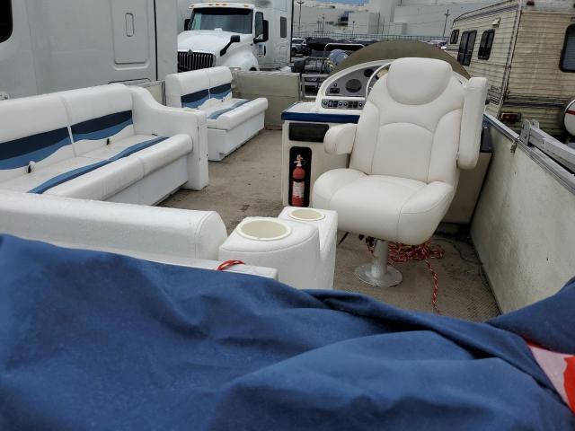 MAU02740E898 - 1998 CRES PONTOON TWO TONE photo 5