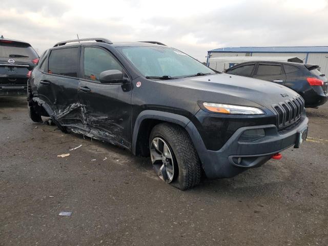 1C4PJMBB5JD535384 - 2018 JEEP CHEROKEE TRAILHAWK BLACK photo 4