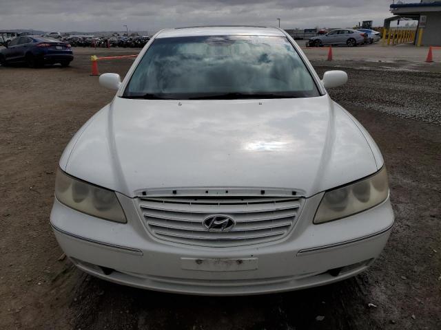 KMHFC46F16A052515 - 2006 HYUNDAI AZERA SE WHITE photo 5