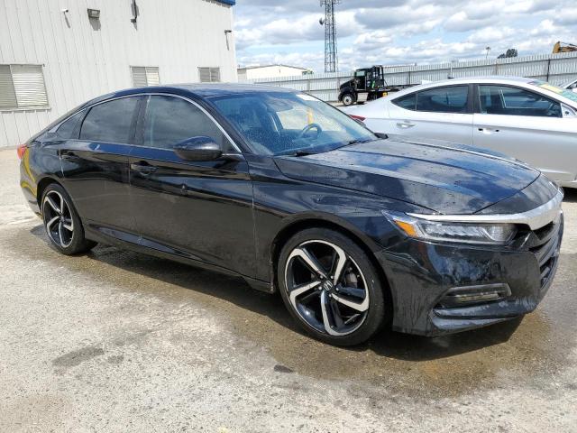 1HGCV1F12JA150516 - 2018 HONDA ACCORD LX BLACK photo 4