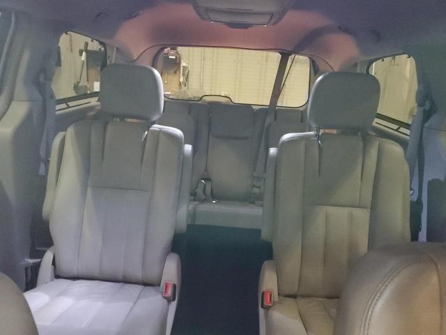 2A4RR8DG3BR629015 - 2011 CHRYSLER TOWN & COU TOURING L SILVER photo 10