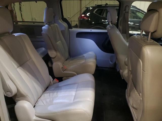 2A4RR8DG3BR629015 - 2011 CHRYSLER TOWN & COU TOURING L SILVER photo 11