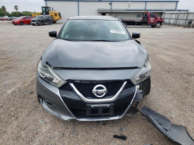 1N4AA6AP5JC377672 - 2018 NISSAN MAXIMA 3.5S GRAY photo 5