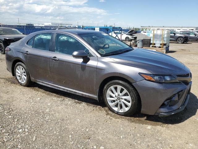 4T1G11BK7RU127569 - 2024 TOYOTA CAMRY SE NIGHT SHADE SILVER photo 4