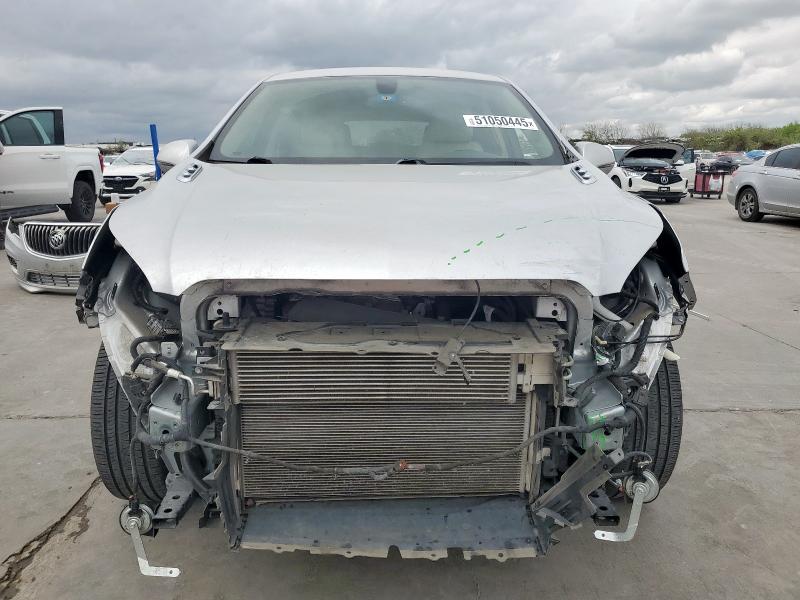 LRBFXASA8HD129494 - 2017 BUICK ENVISION PREFERRED SILVER photo 5