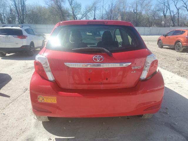 JTDJTUD37CD520538 - 2012 TOYOTA YARIS RED photo 6