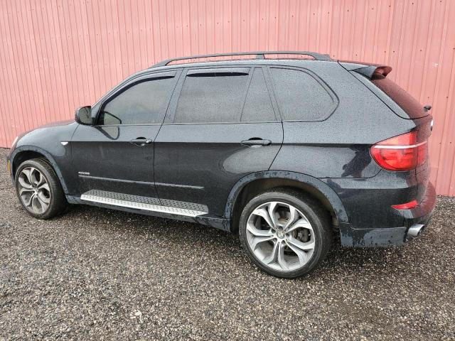 5UXZV4C57BL413721 - 2011 BMW X5 XDRIVE35I BLACK photo 2