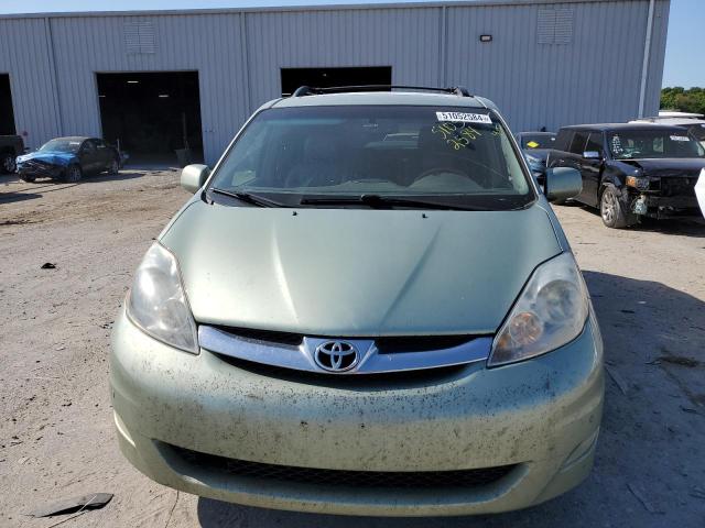 5TDBK22C18S018330 - 2008 TOYOTA SIENNA XLE GREEN photo 5