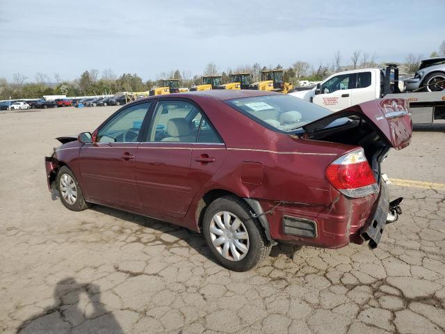 4T1BE30K45U025623 - 2005 TOYOTA CAMRY LE RED photo 2