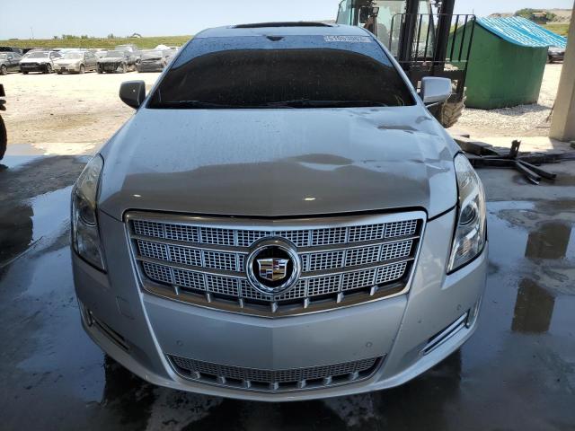 2G61U5S37D9241324 - 2013 CADILLAC XTS PLATINUM SILVER photo 5