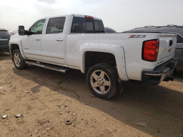 1GC1KWE81FF585516 - 2015 CHEVROLET SILVERADO K2500 HEAVY DUTY LTZ WHITE photo 2