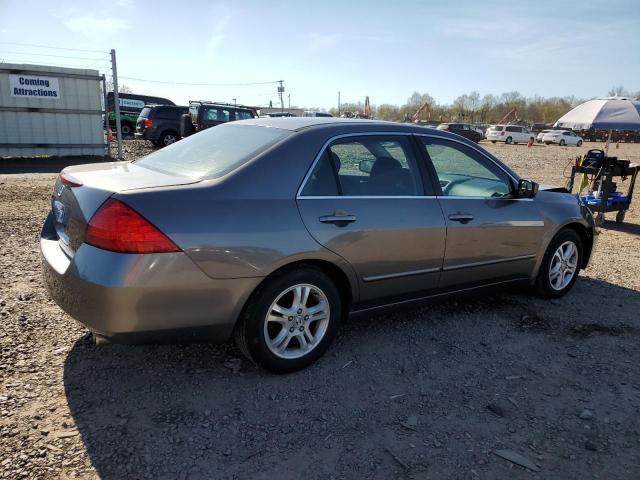 1HGCM567X6A131573 - 2006 HONDA ACCORD EX GRAY photo 3