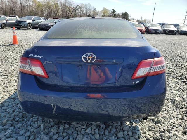 4T1BF3EK1AU581176 - 2010 TOYOTA CAMRY BASE BLUE photo 6