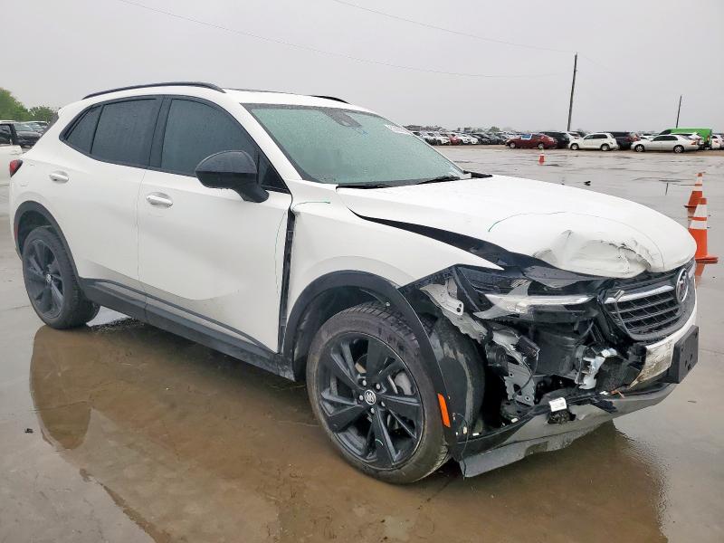 LRBFZNR40ND161711 - 2022 BUICK ENVISION ESSENCE أبيض صورة 4