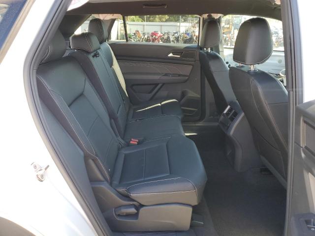 1V2LC2CAXPC228602 - 2023 VOLKSWAGEN ATLAS CROS SE Blanc photo 10