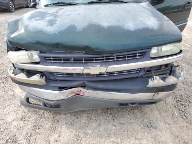 1GCEK19T52E209825 - 2002 CHEVROLET 1500 K1500 GREEN photo 11