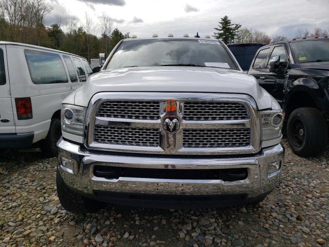 3C63RRJL7JG354151 - 2018 RAM 3500 LARAMIE WHITE photo 5