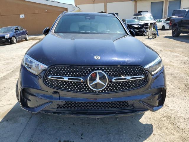 W1NKM4HB3PF043838 - 2023 MERCEDES-BENZ GLC 300 4MATIC BLUE photo 5