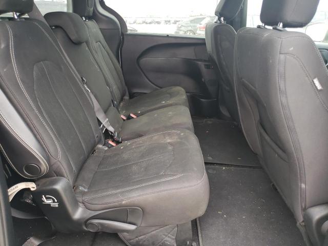 2C4RC1FG5JR305848 - 2018 CHRYSLER PACIFICA TOURING PLUS GOLD photo 11