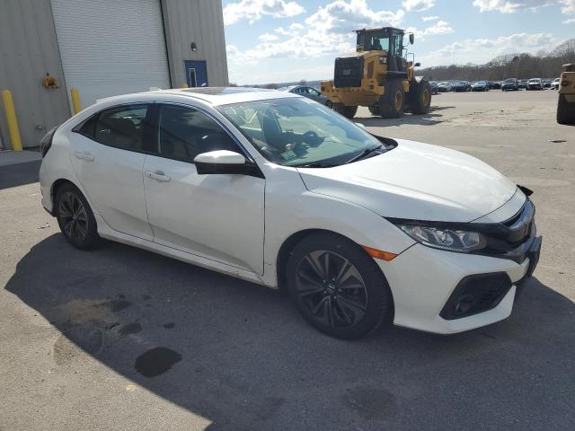 SHHFK7H55JU417449 - 2018 HONDA CIVIC EX WHITE photo 4