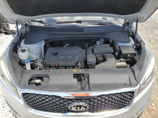 5XYPG4A30HG254940 - 2017 KIA SORENTO LX SILVER photo 12