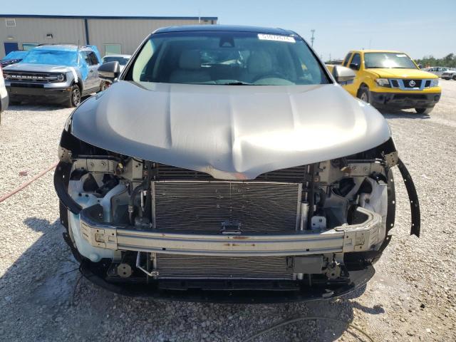 2LMTJ8LR7GBL50933 - 2016 LINCOLN MKX RESERVE GRAY photo 5