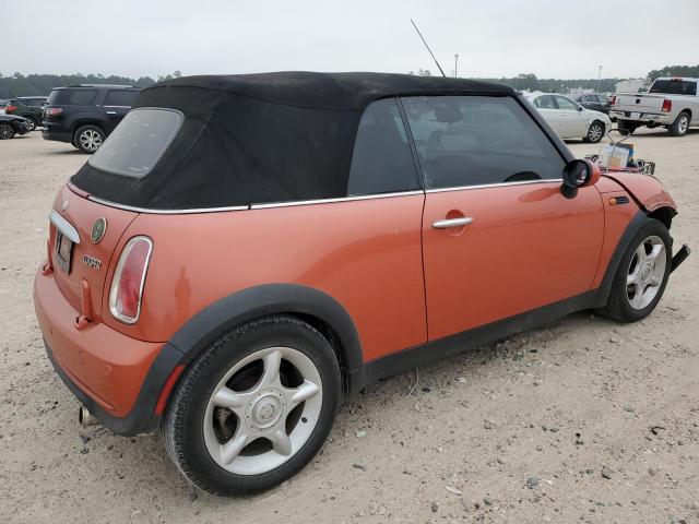 WMWRF33596TF65675 - 2006 MINI COOPER ORANGE photo 3